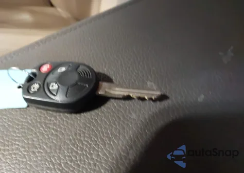 2010 Ford Expedition Eddie Bauer/King Ranch z USA, uszkodzony, nr VIN 1FMJU1J50AEA53855